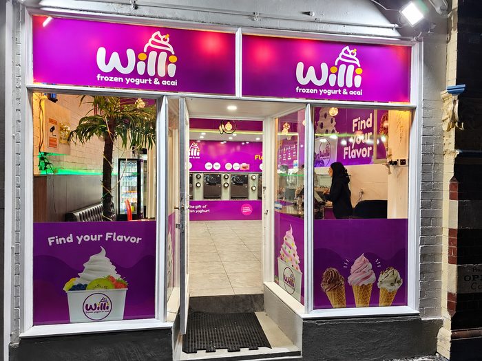 Willi Frozen Yoghurt — Illuminated shopfront and entrance graphics, Williamstown by Top1 Signs, Melbourne